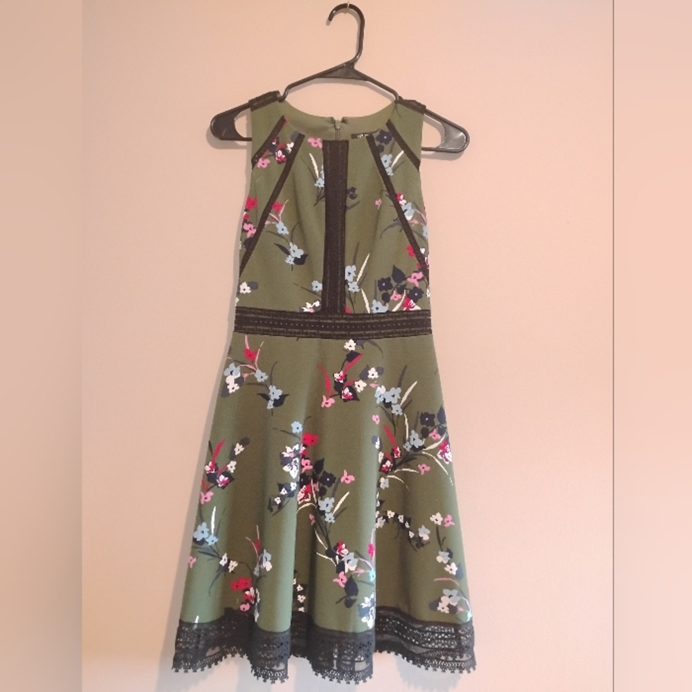 GUESS Los Angeles green floral dress